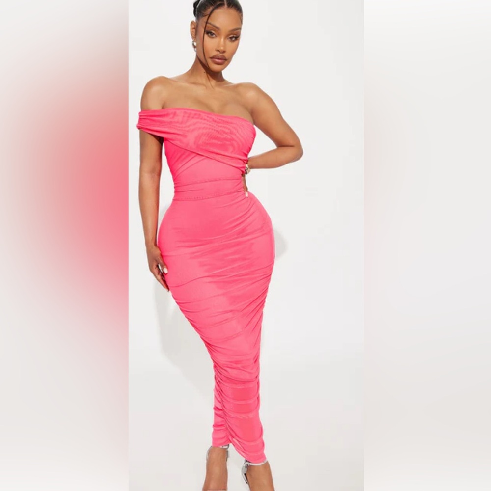 Fashion Nova One Shoulder Pink Dress